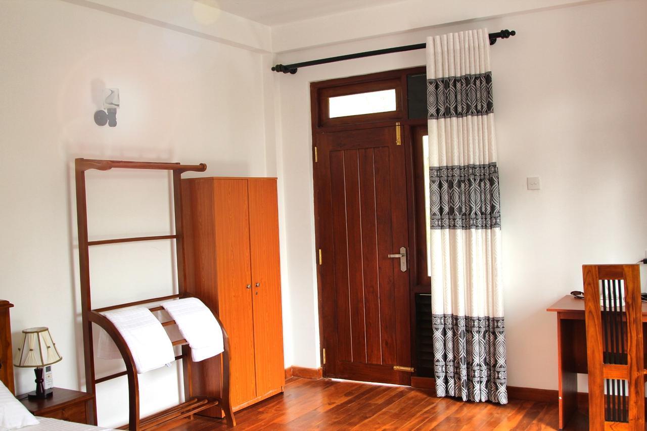 Himawari Beach Villa Matara Exteriör bild